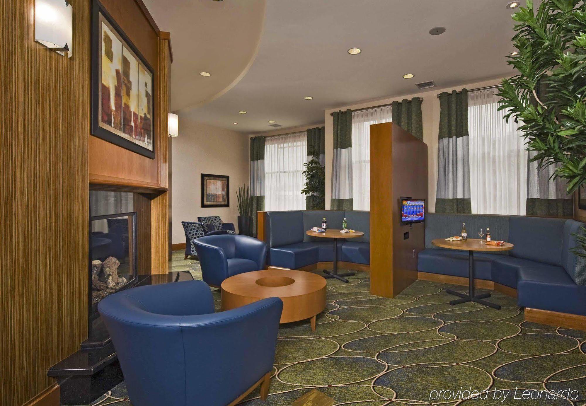 Residence Inn By Marriott Springfield Old Keene Mill Eksteriør billede