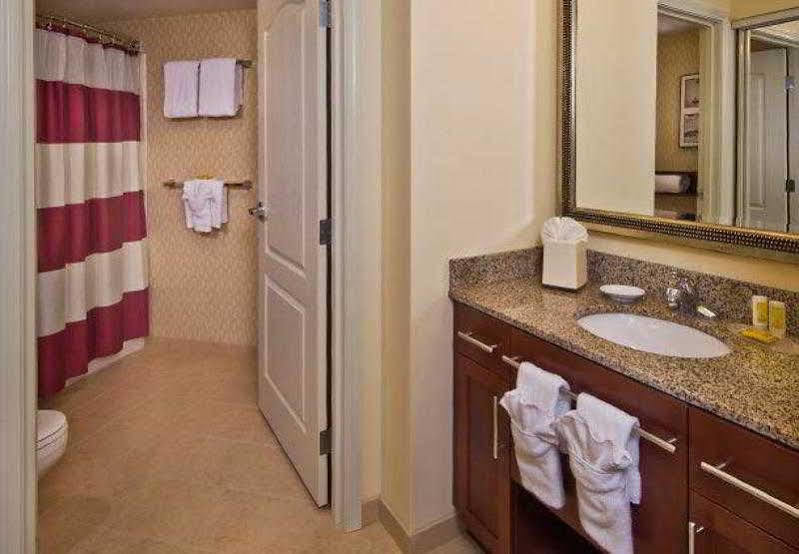 Residence Inn By Marriott Springfield Old Keene Mill Eksteriør billede
